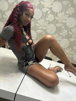 escort image