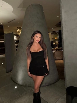 escort image