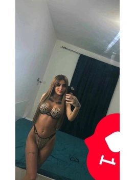 escort image