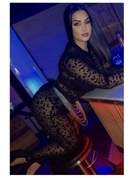 escort image