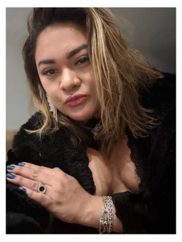 escort image