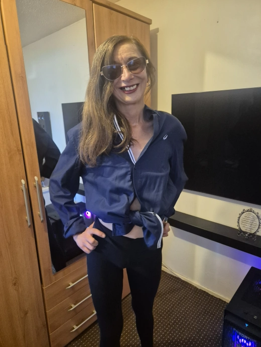 escort image
