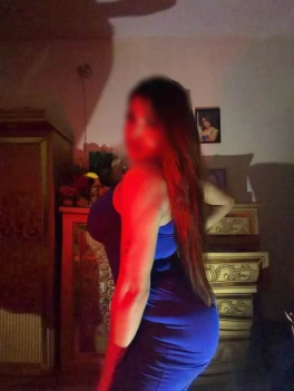 escort image