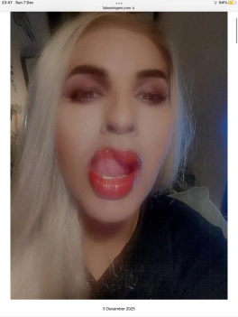 escort image