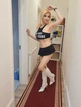 escort image