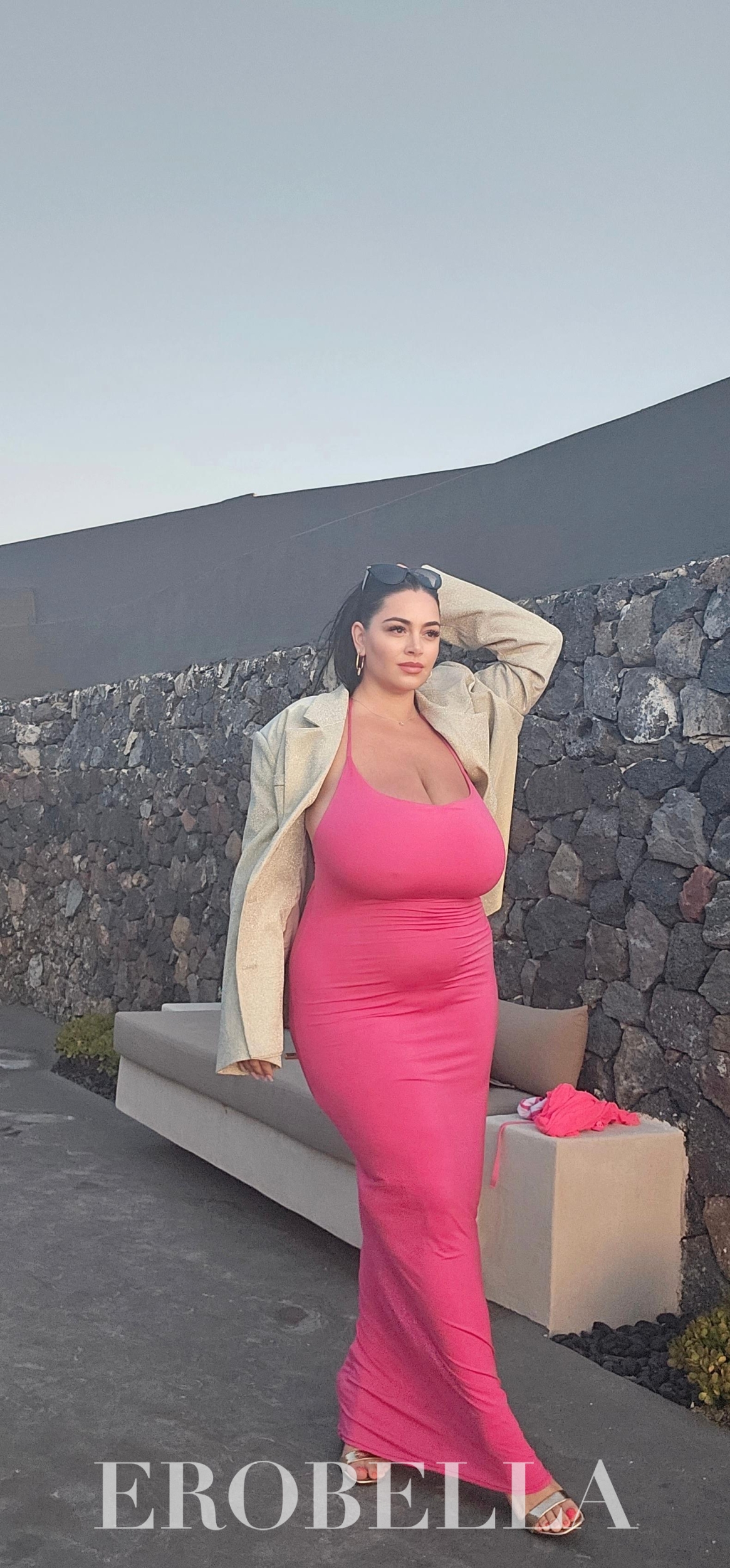 BUSTY KLARA DEVINE in London - +447463191492 | Erobella