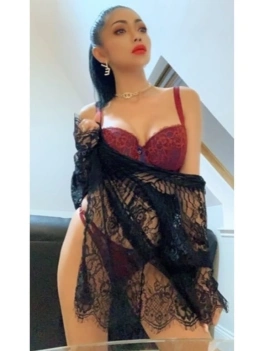 escort image