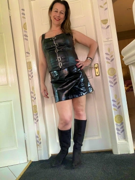 escort image