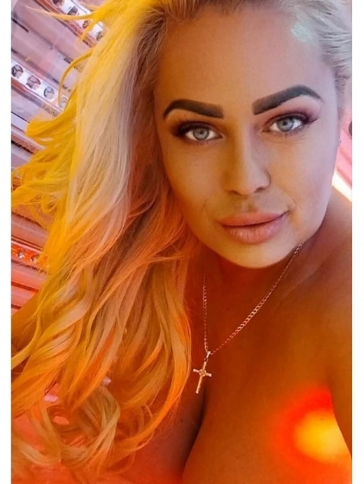 escort image