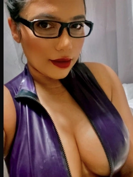 escort image