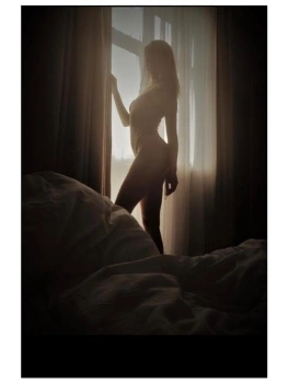 escort image