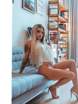 escort image