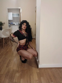 escort image