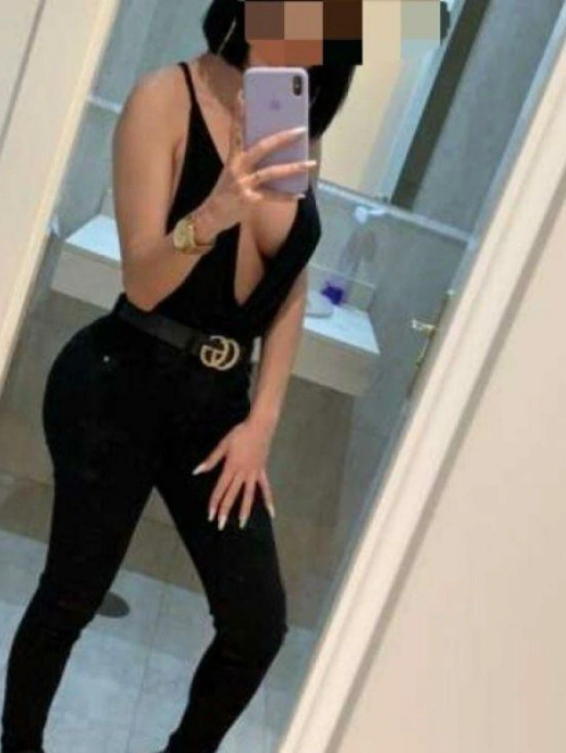 escort image