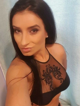 escort image
