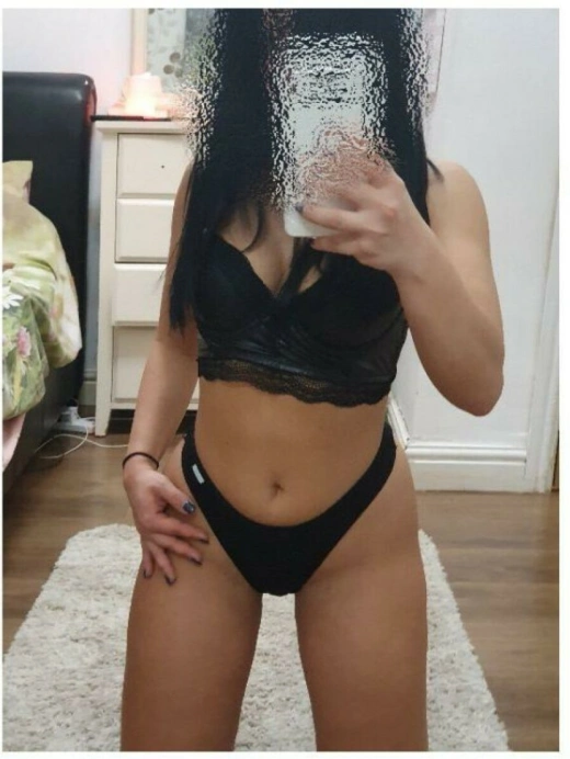 escort image