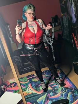 escort image
