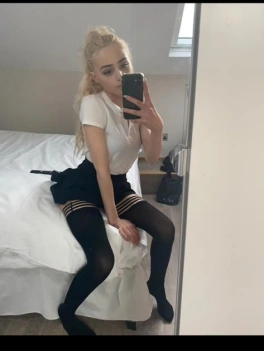 escort image