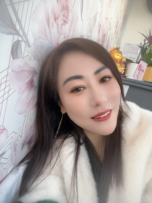 escort image