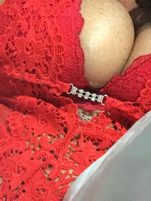 escort image