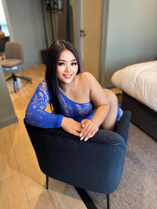 escort image